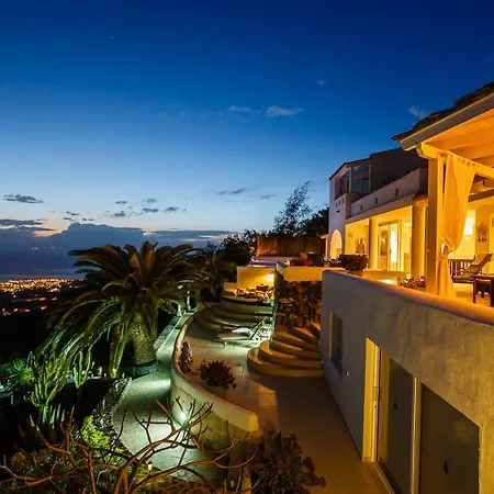 Villa Casa Rosas