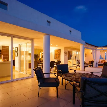 Casa Rosas Villa