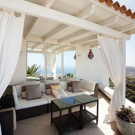 Casa Rosas Villa *
