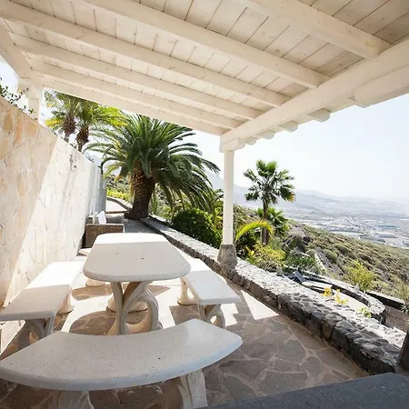 Villa Casa Rosas